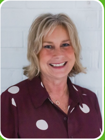 Lori Southward headshot